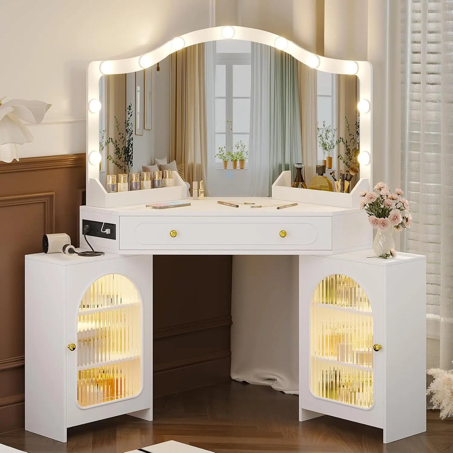 Chengwei Corner Vanity Desk 3 Way Mirror and Bulb Lights
